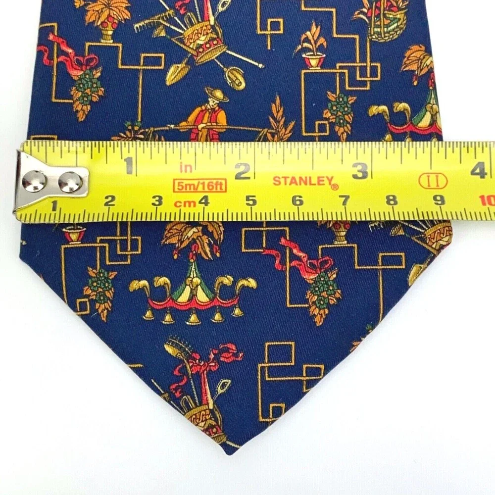 Salvatore Ferragamo Tie Navy Blue Mens 100% Silk Necktie Made in Italy